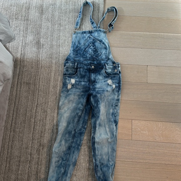 Blue Jean Overalls - Picture 7 of 10